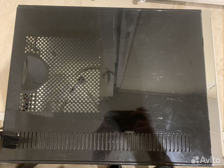 Компьютерный корпус Minuet