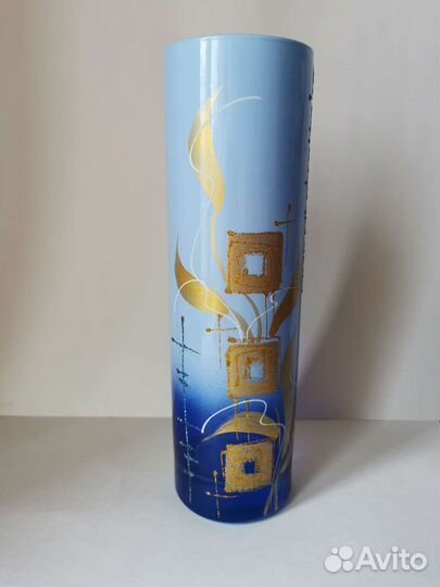 Ваза для цветов цветное стекло