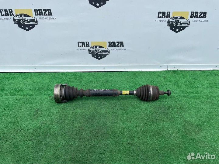 Полуось (привод) передняя левая L Audi A4