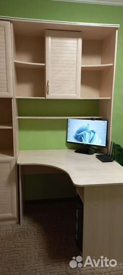 Детский мебельный гарнитур