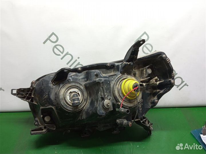 Фара передняя правая Toyota 4Runner GRN285 1GR-FE