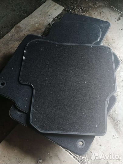 Автомобильные коврики