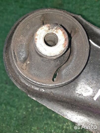 Рычаг подвески задний правый Mitsubishi Outlander