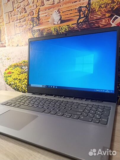 Lenovo IdeaPad S145-15AST