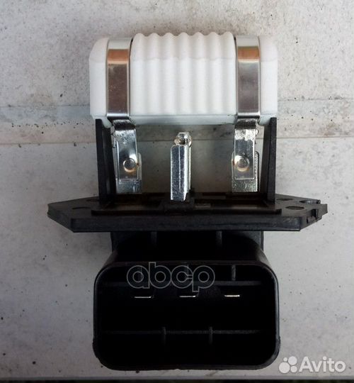 Резистор вентилятора охл. двигателя 2538507550