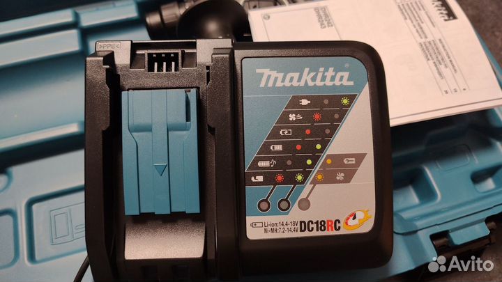 Аккумуляторный перфоратор Makita DHR242RT