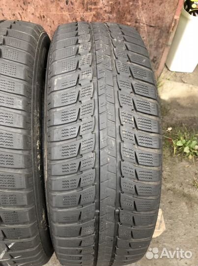 Falken Eurowinter HS-439 225/60 R17