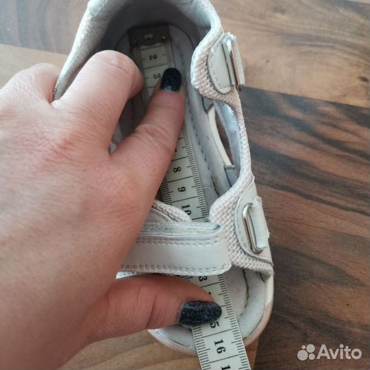 Сандалии для девочки