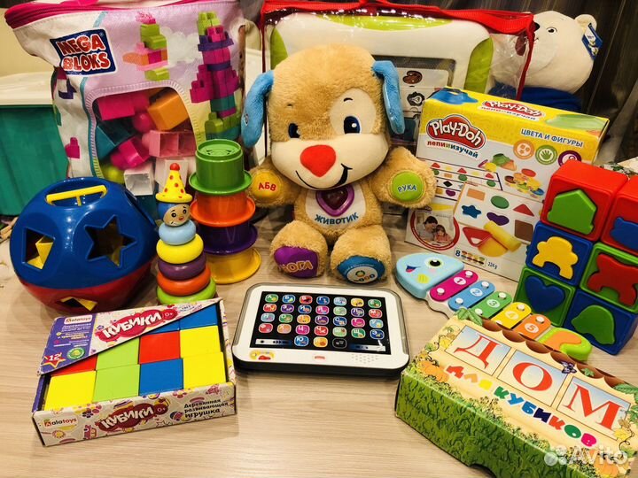 Фирменные развивающие игрушки