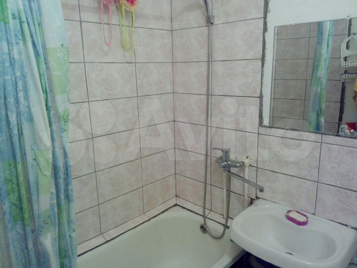 Комната 14 м² в 2-к., 3/5 эт.