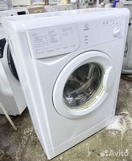 Стиральная машина Indesit wiun 81
