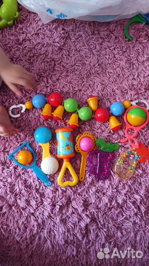 Игрушки погремушки