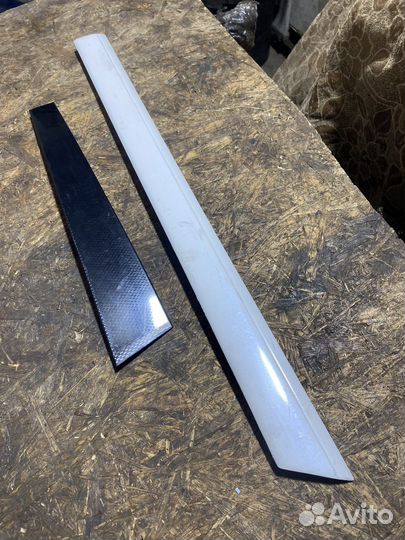 Задний левый молдинг mercedes benz w202