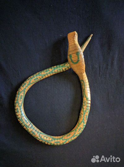 Игрушка змея