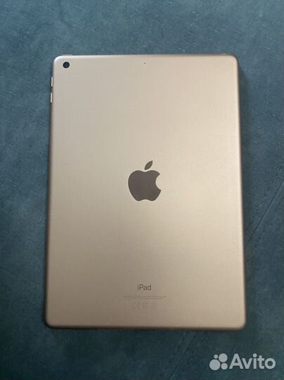 iPad 6th generation wi-fi 128 GB