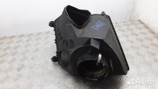 Корпус воздушного фильтра audi A6 C6 (99H02NQ01)