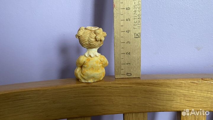 Сувенир статуэтка малышка девочка