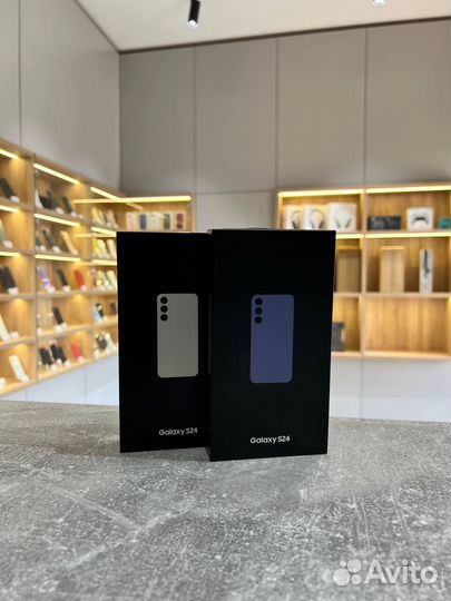 Samsung Galaxy S24, 8/256 ГБ