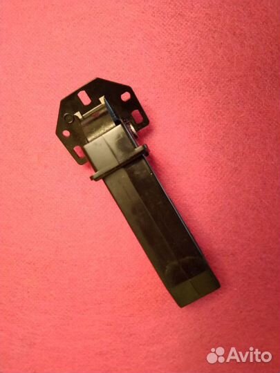 Шарнир в сборе автоподатчика Kyocera M2135