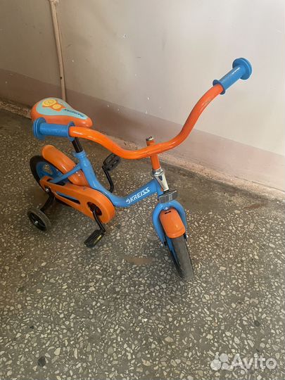 Детский велосипед четырехколесный