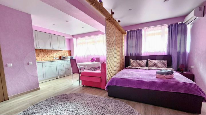 Апартаменты-студия, 33 м², 1/8 эт.