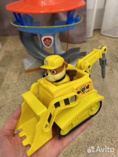 Щенячий патруль база+щенки