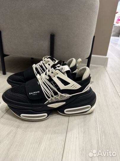 Кроссовки женские balmain