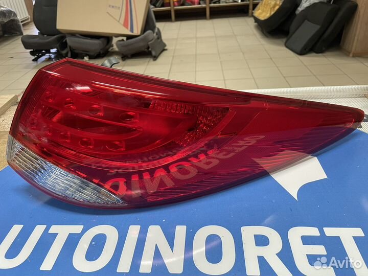 Фонарь правый hyundai IX35 924022Y000