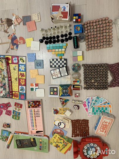 Игрушки СССР, фокусы, лото, головоломки, шахматы