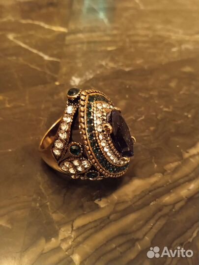 Комплект: кольцо и серьги