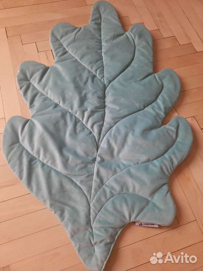 Абсолютно новые коврики