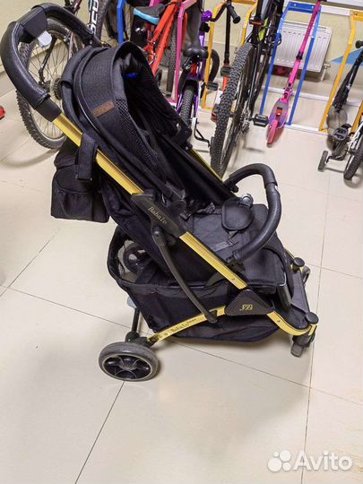 Прогулочная всесезонная коляска Babalo 2023