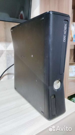Xbox 360 slim прошитая freeboot