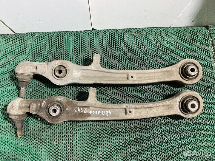 Рычаг передний нижний Audi A6 C6 3.0