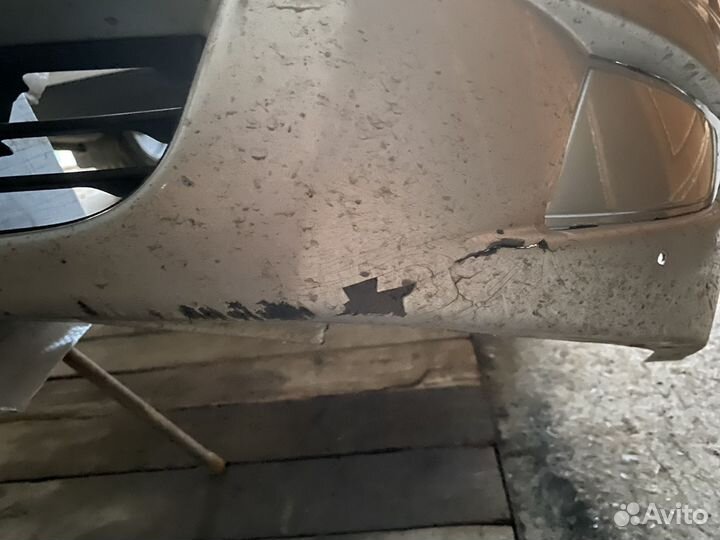 Передний бампер priora