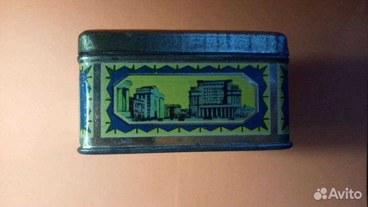 Коробка жестяная 