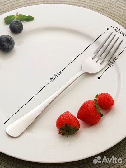 Набор столовых приборов новый