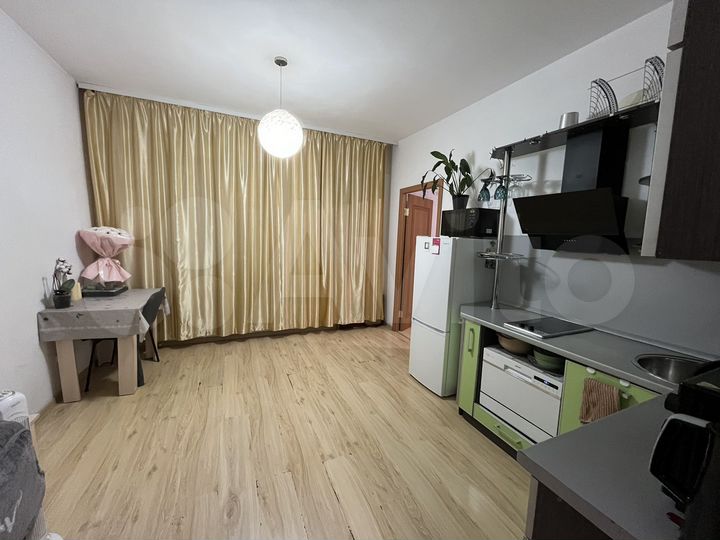 Квартира-студия, 40 м², 5/15 эт.