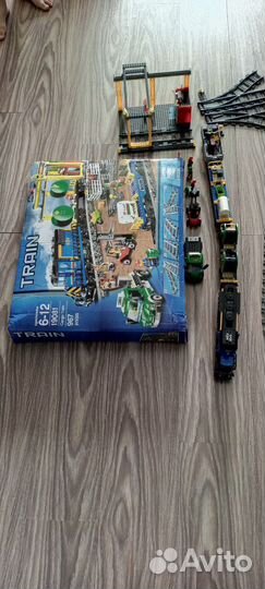 Лего поезд, Конструктор Train Грузовой поезд 19081