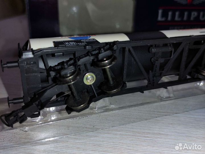 Модель вагона-цистерны. Liliput. H0