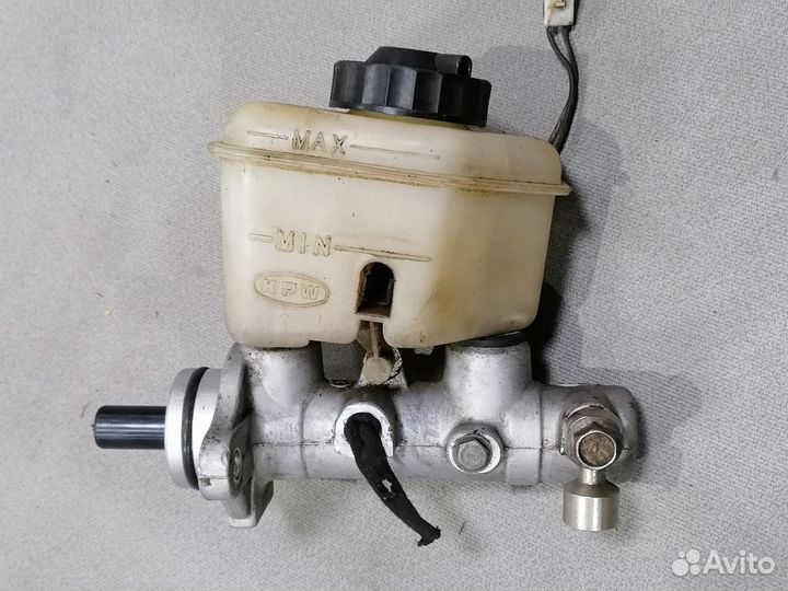 Главный тормозной цилиндр для Kia Shuma 1996-2001