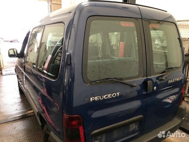 Разбор на запчасти Peugeot Partner