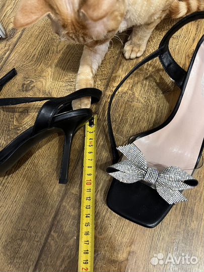 Босоножки 39 размер