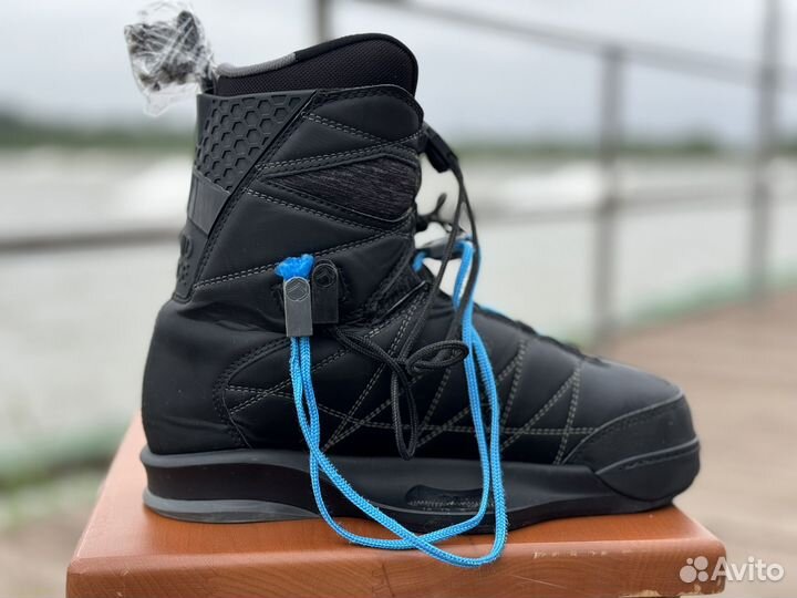 Крепления Liquid Force Сlassiс 6х