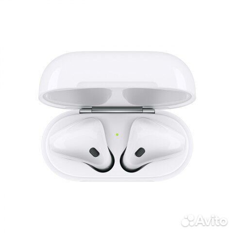 Наушники Apple AirPods с футляром для зарядки