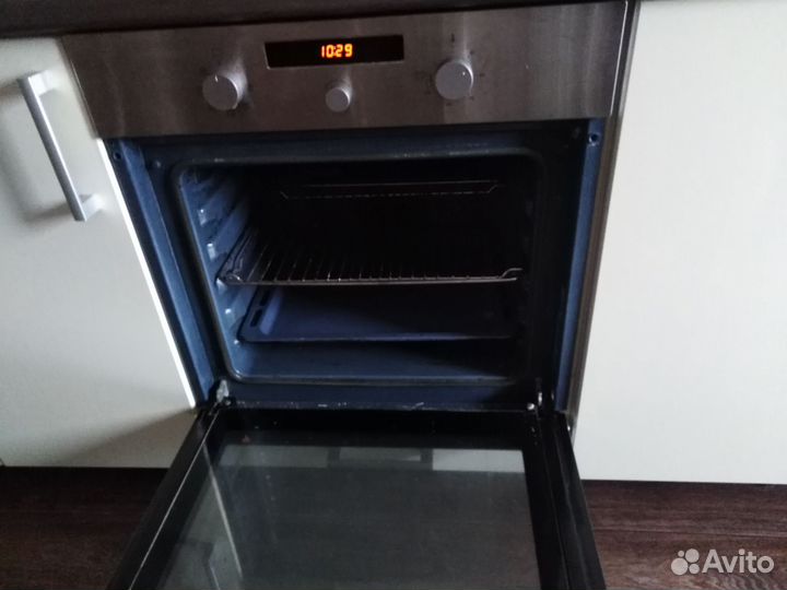Электрический духовой шкаф samsung
