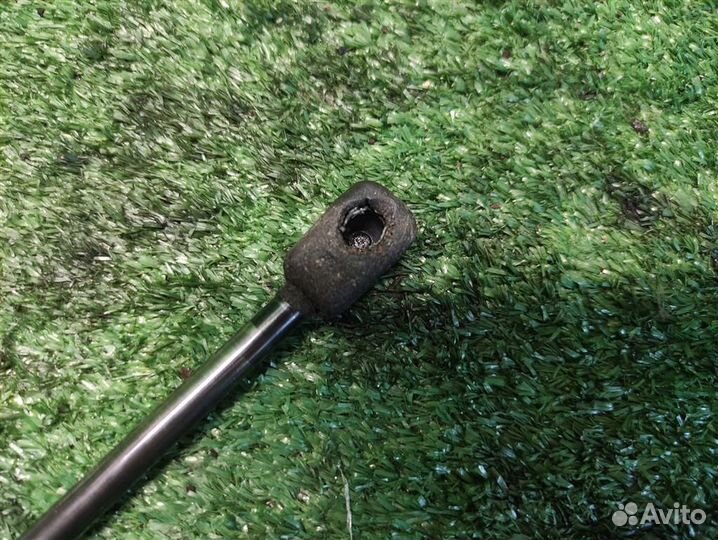 Амортизатор багажника Mazda 6 (GG) 2006