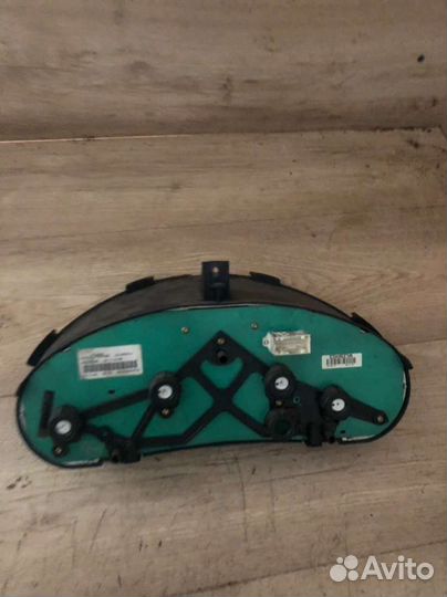 Щиток приборов (приборная панель) peugeot partner 1 1.98 nn