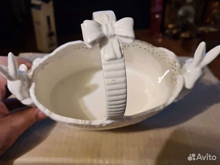 Конфетница бонбоньерка корзинка зайцы