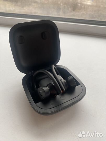 Beats powerbeats pro